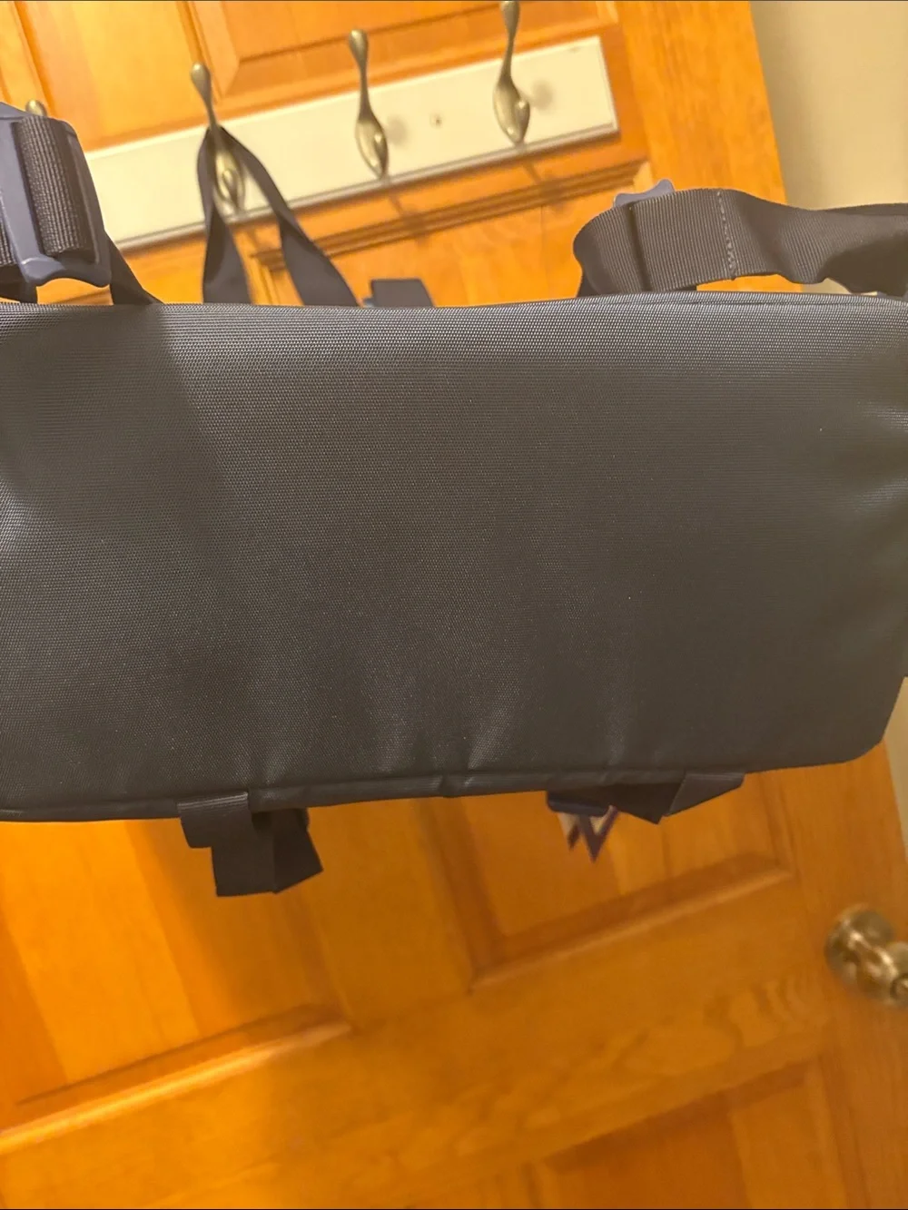 Neso Whale-Navy Tote/Backpack. RETAIL 95.00 GRAB IT HERE TODAY NWT - Picture 10 of 11